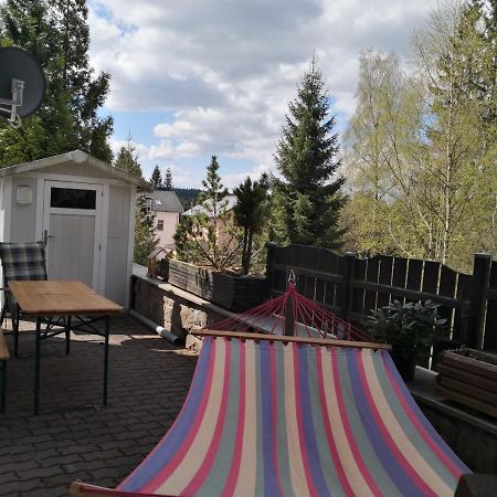 Appartement Erzgruen - Aktiv Und Entspannt Im Gruenen à Zwönitz Extérieur photo