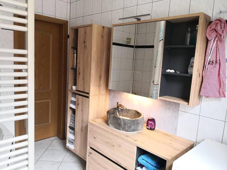 Appartement Erzgruen - Aktiv Und Entspannt Im Gruenen à Zwönitz Extérieur photo