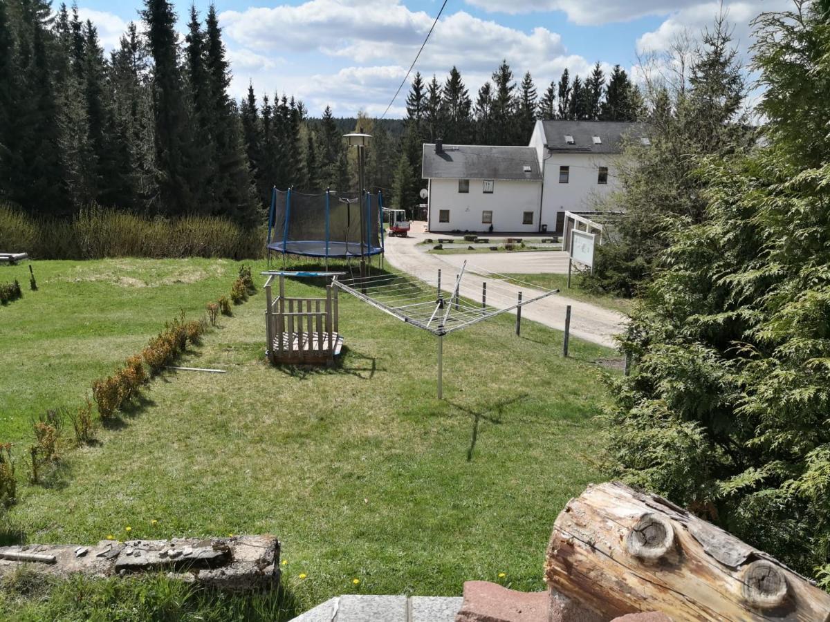Appartement Erzgruen - Aktiv Und Entspannt Im Gruenen à Zwönitz Extérieur photo